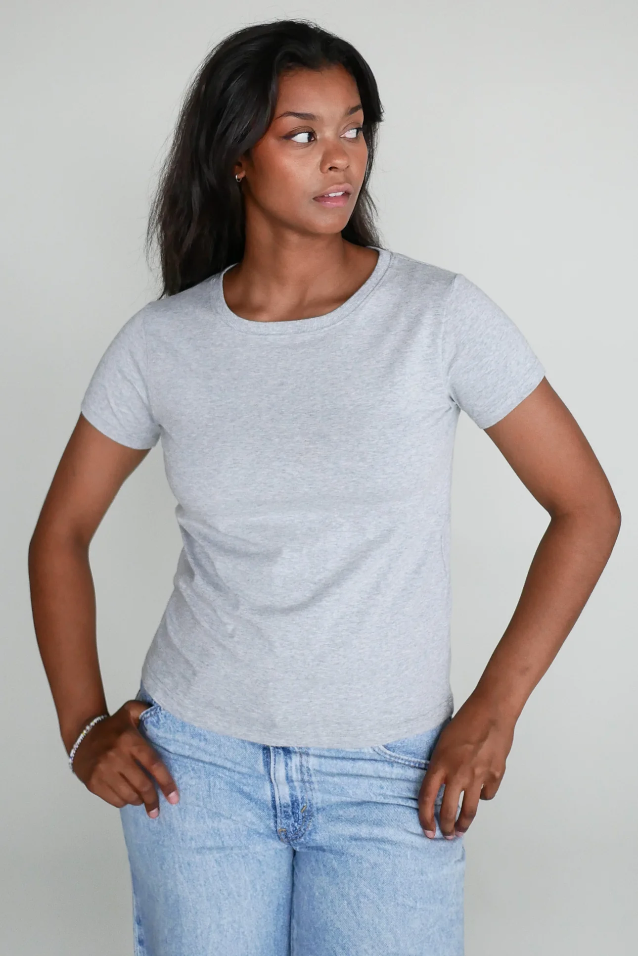 Arela Kim naisten t-paita - grey melange - Image 3