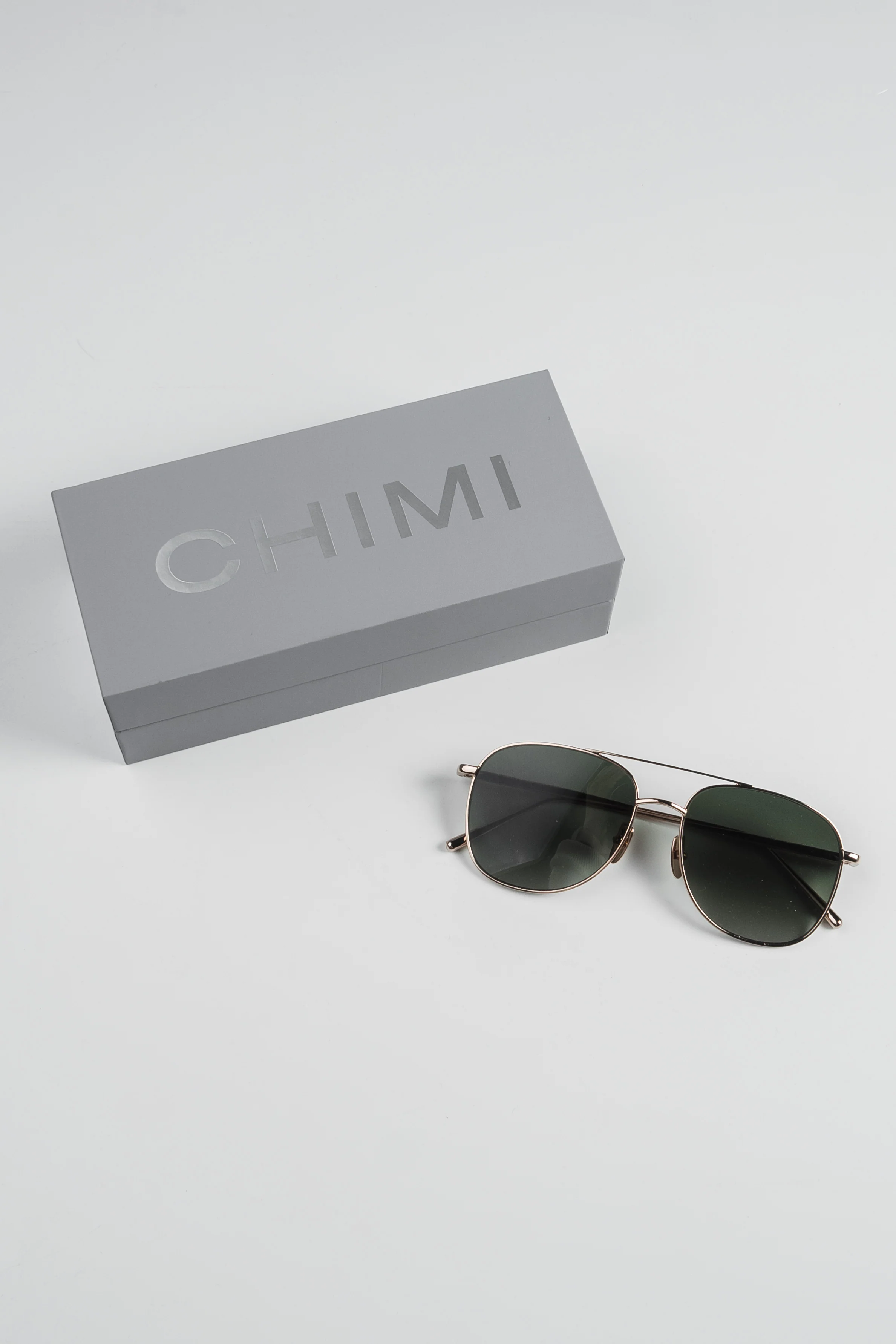 CHIMI Steel Pilot polarisoidut aurinkolasit - soft gold/green - Image 4