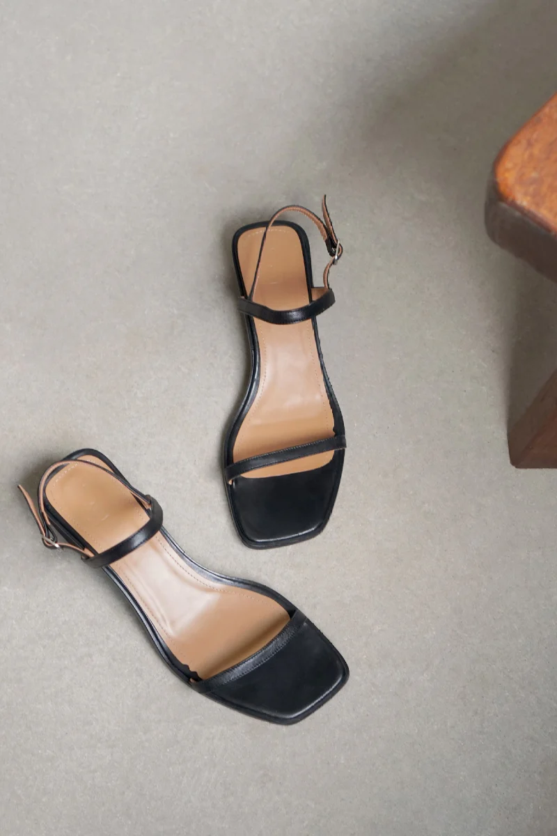 Flattered Juno - black leather - Image 5