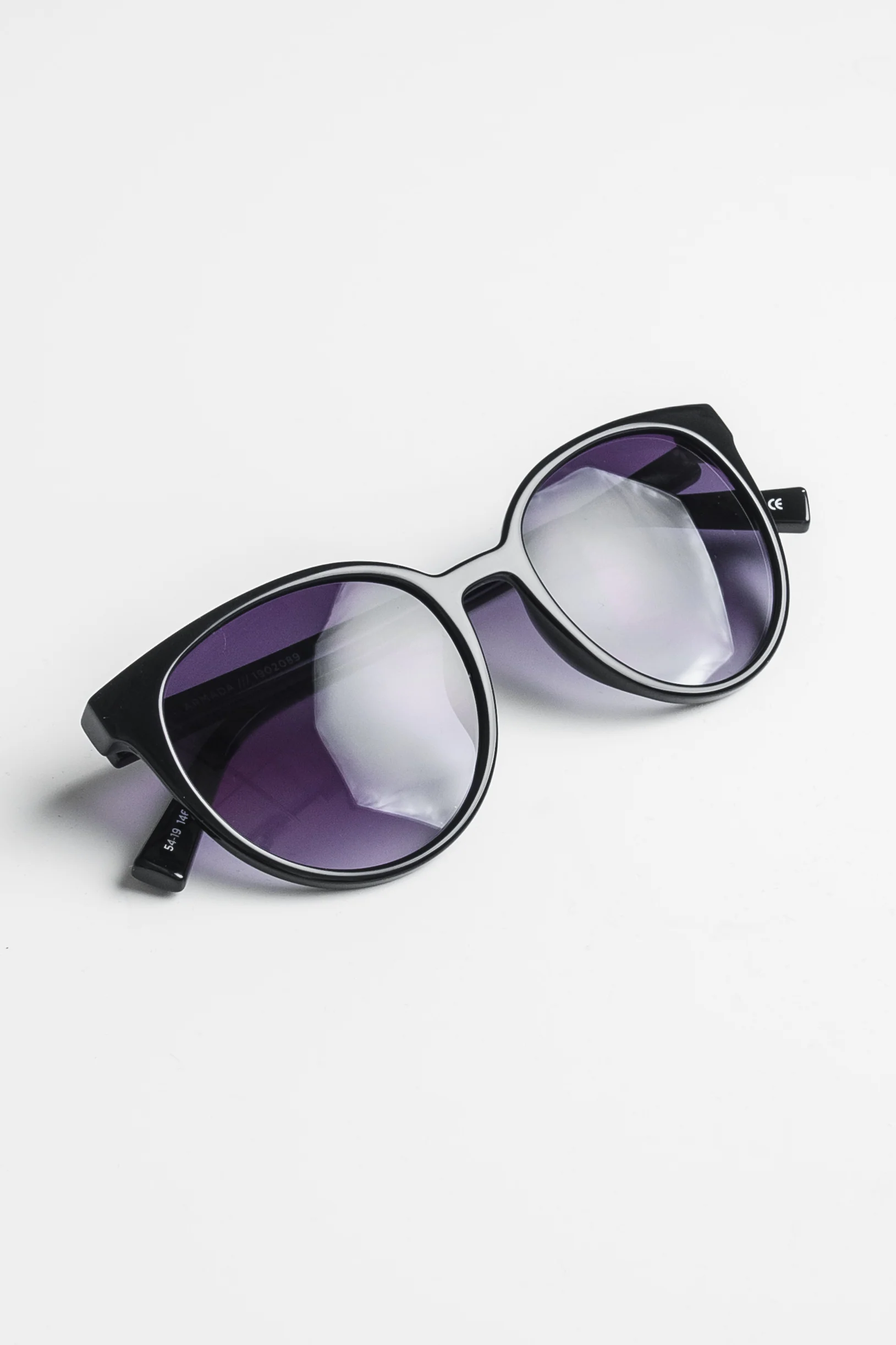 Le Specs Armada aurinkolasit - black - Image 6