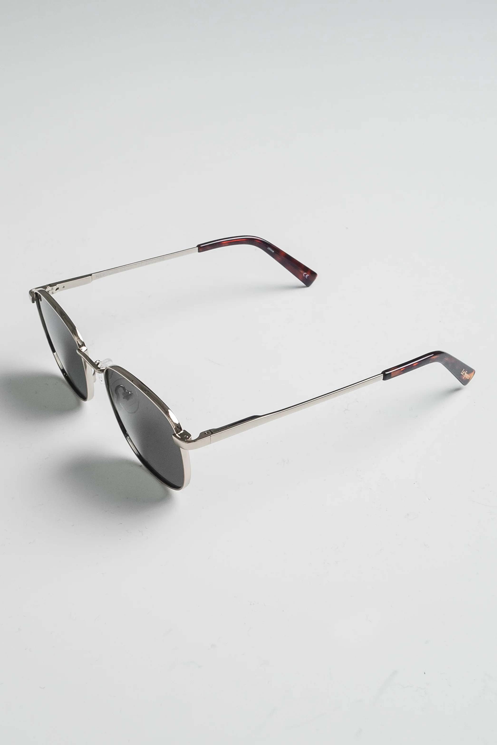 Le Specs Neptune Deux Gold - Khaki polarisoidut aurinkolasit - Image 5