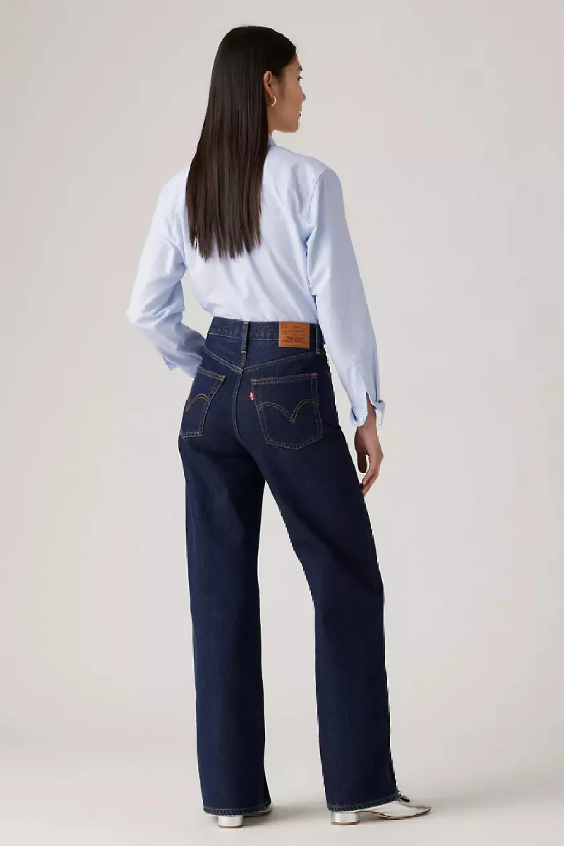 Levi’s Ribcage Wide leg - Shaded View - Image 3