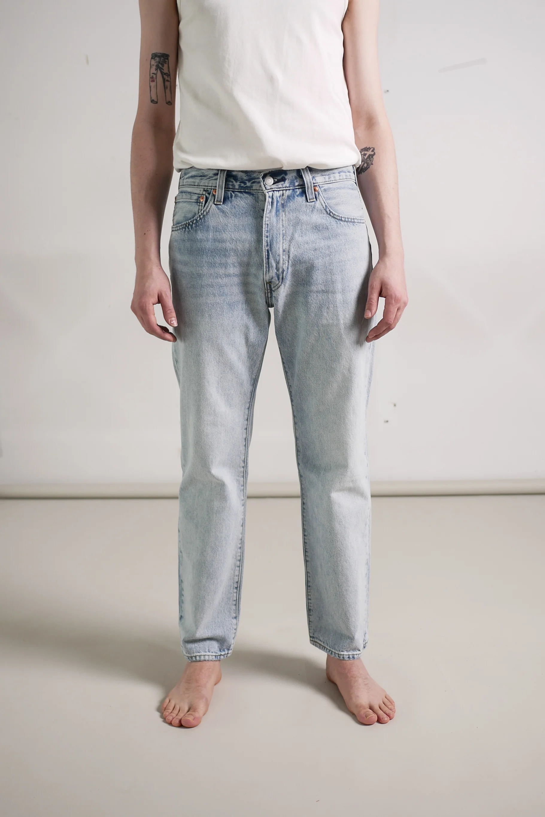 Levi's 555 Relaxed Straight - Baby Blue Essentials - Image 4