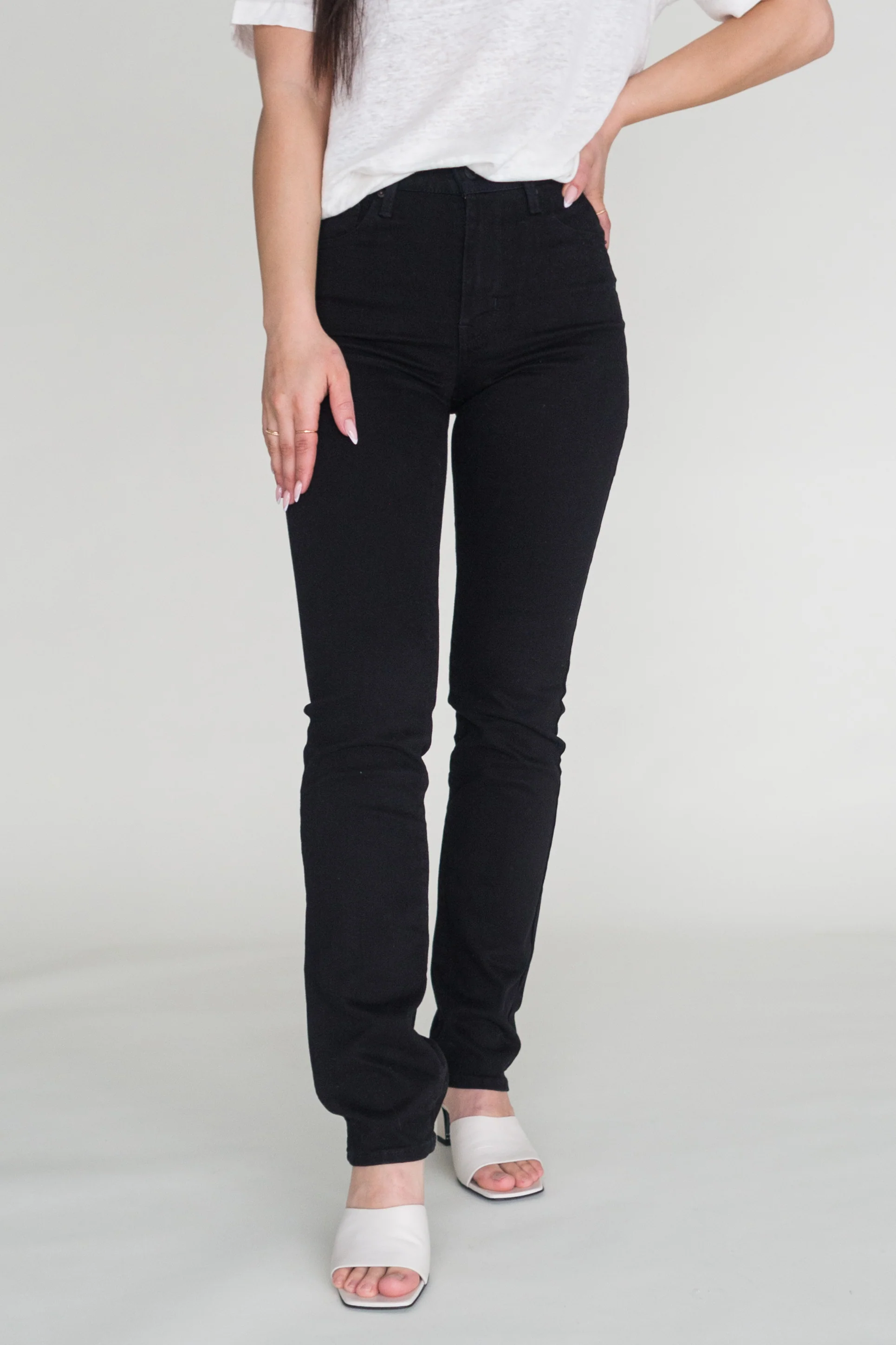 Levi's 724 High Rise Straight - Night Is Black - Image 3