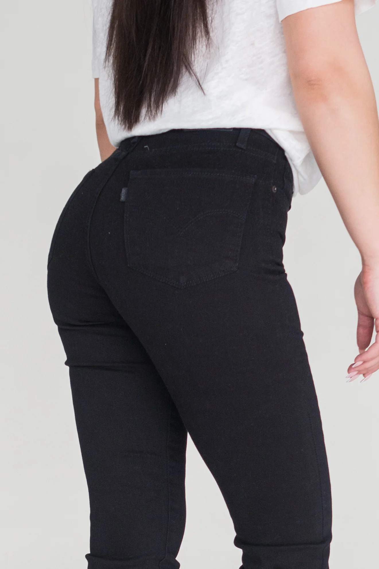 Levi's 724 High Rise Straight - Night Is Black - Image 5