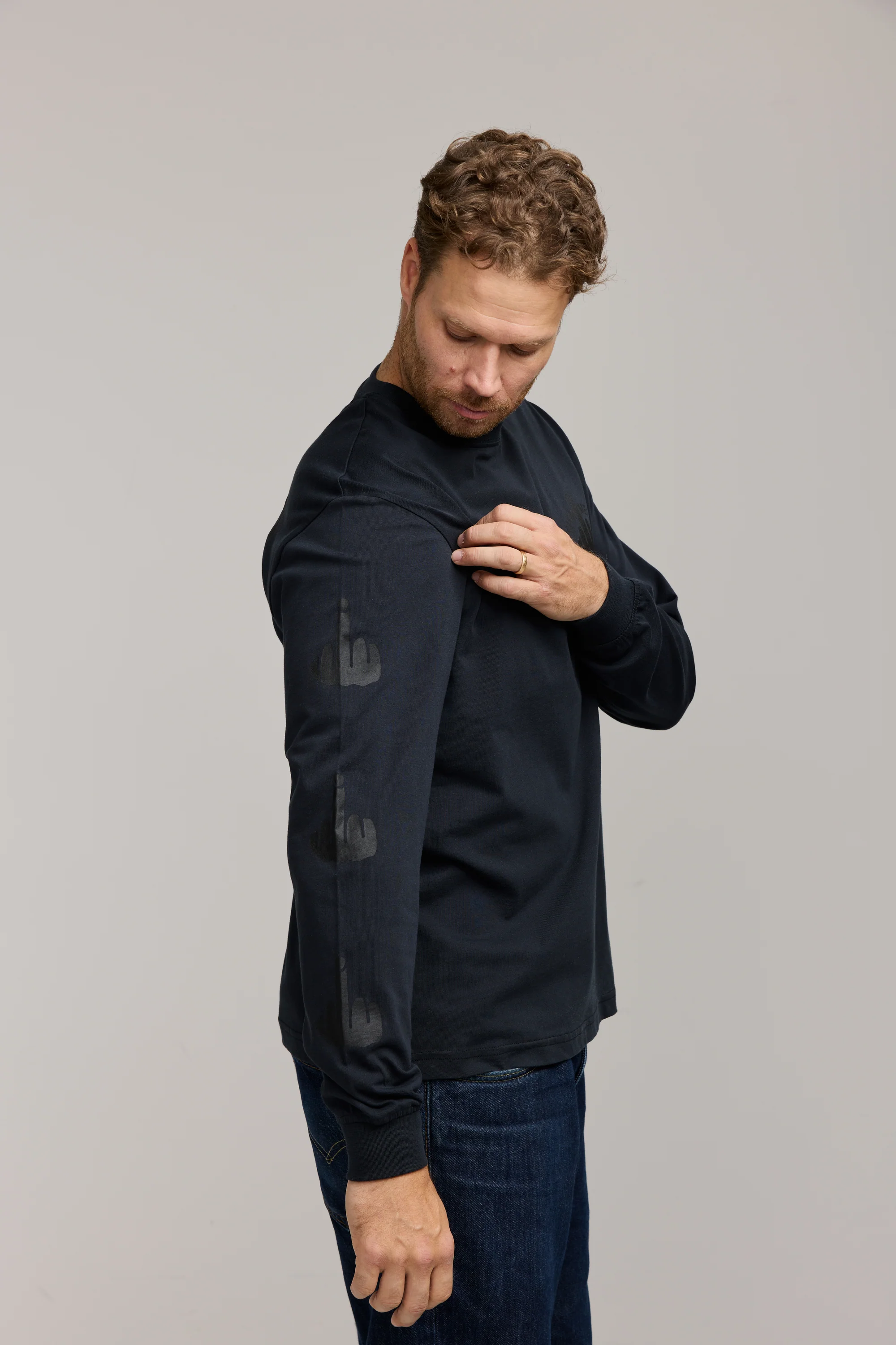 Makia x Kummeli Pukama 88 Longsleeve - washed black - Image 2