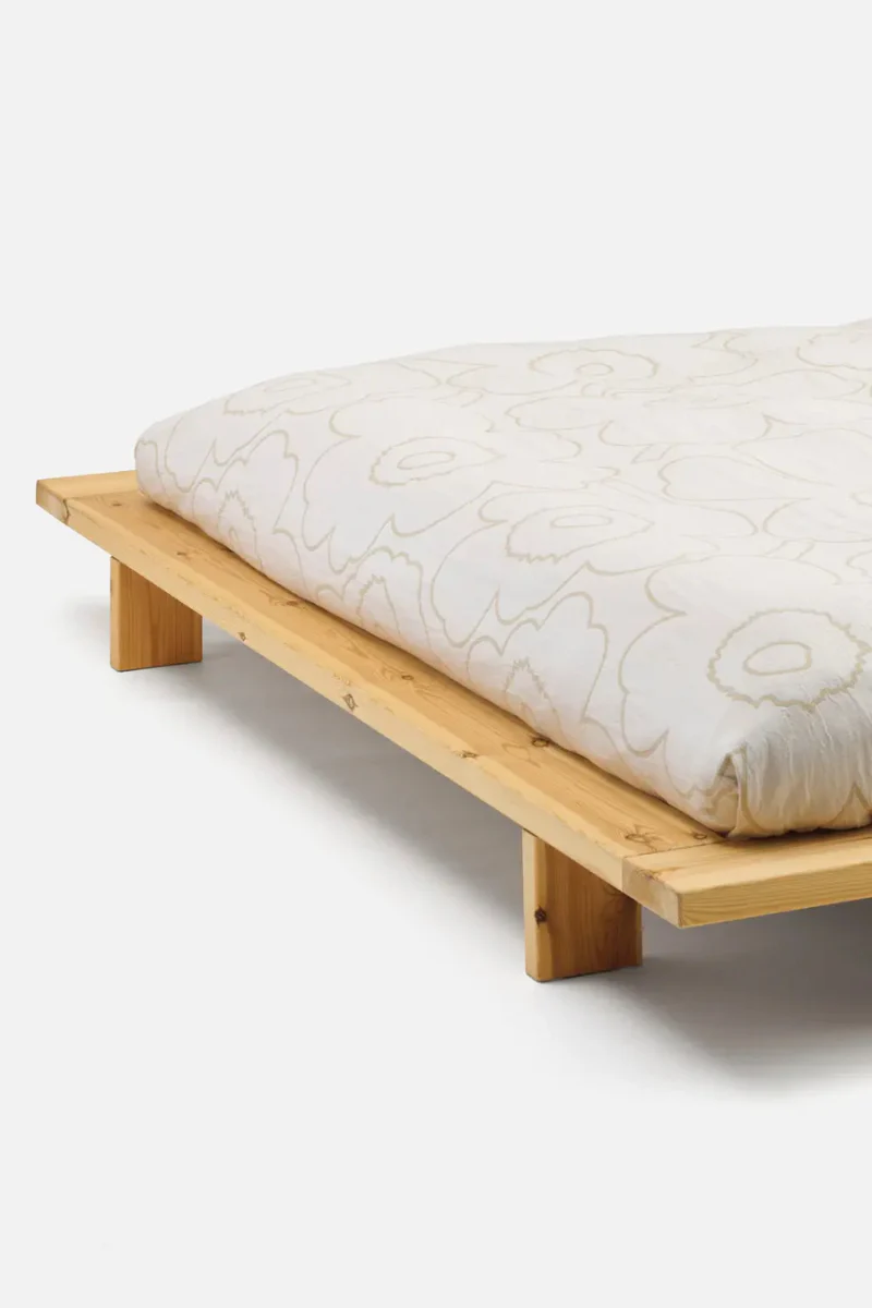 Marimekko Piirto Unikko päiväpeite 260x260cm - beige - Image 3