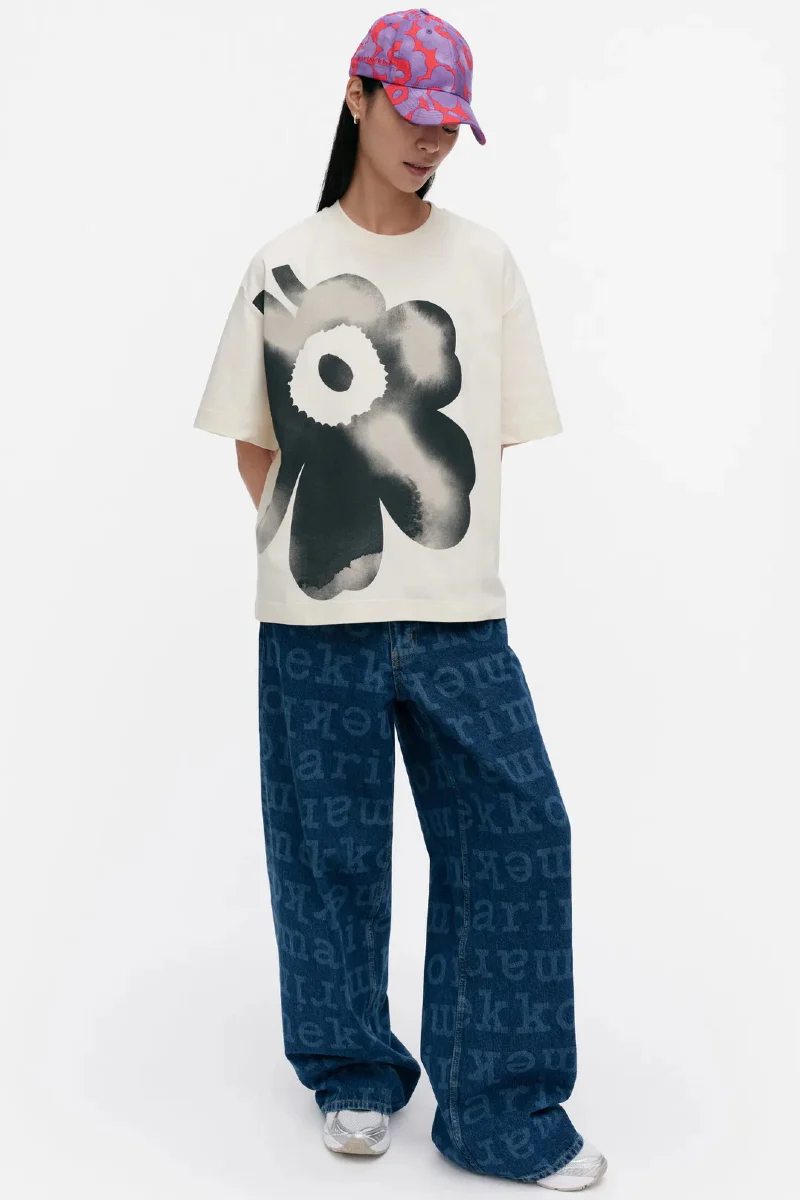 Marimekko Veisto Unikko placement t-paita - valkoinen / musta - Image 2