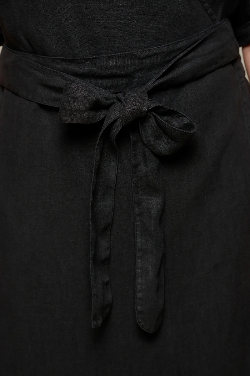 Merz b. Schwanen Linen Wrapover Dress - deep black - Image 5