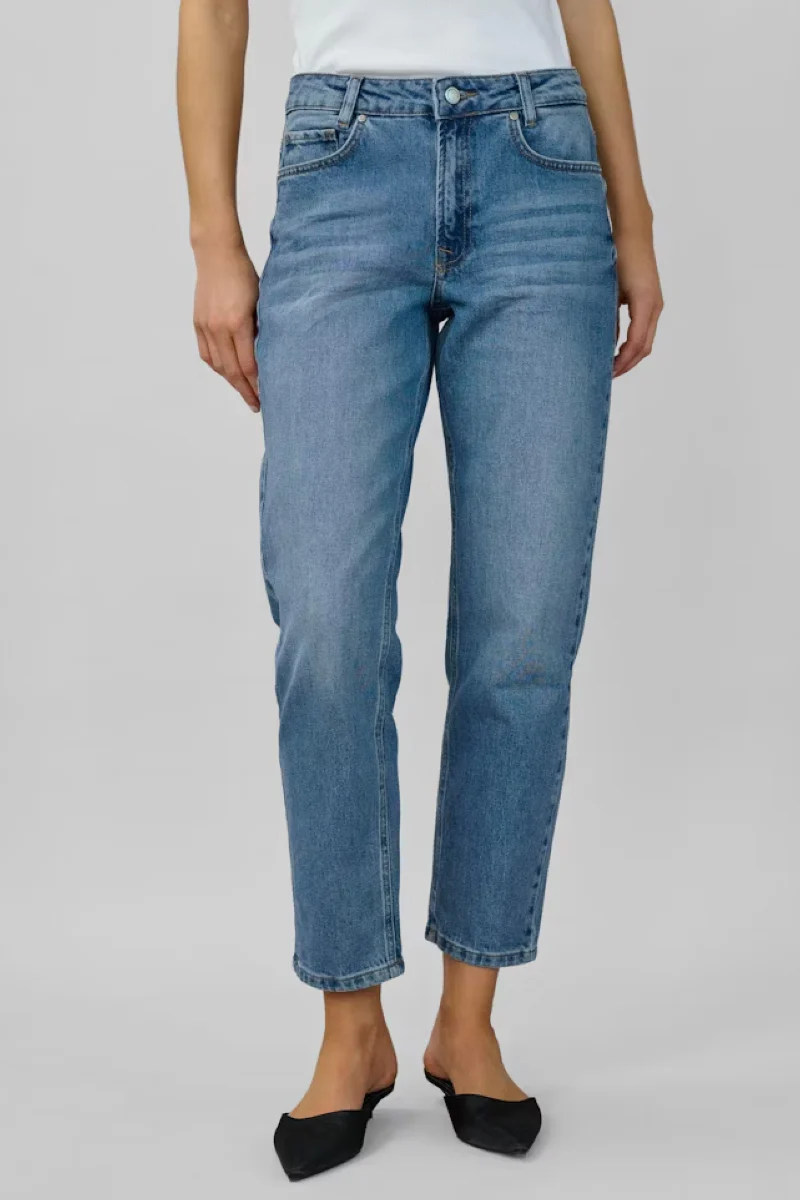 My Essential Wardrobe 34 The Mommy 139 High Tapered - medium retro blue wash