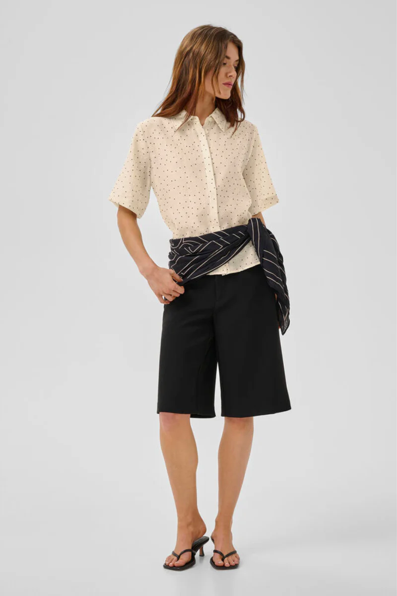 My Essential Wardrobe MWHally SS Boxy shirt - oatmeal w. dots - Image 3