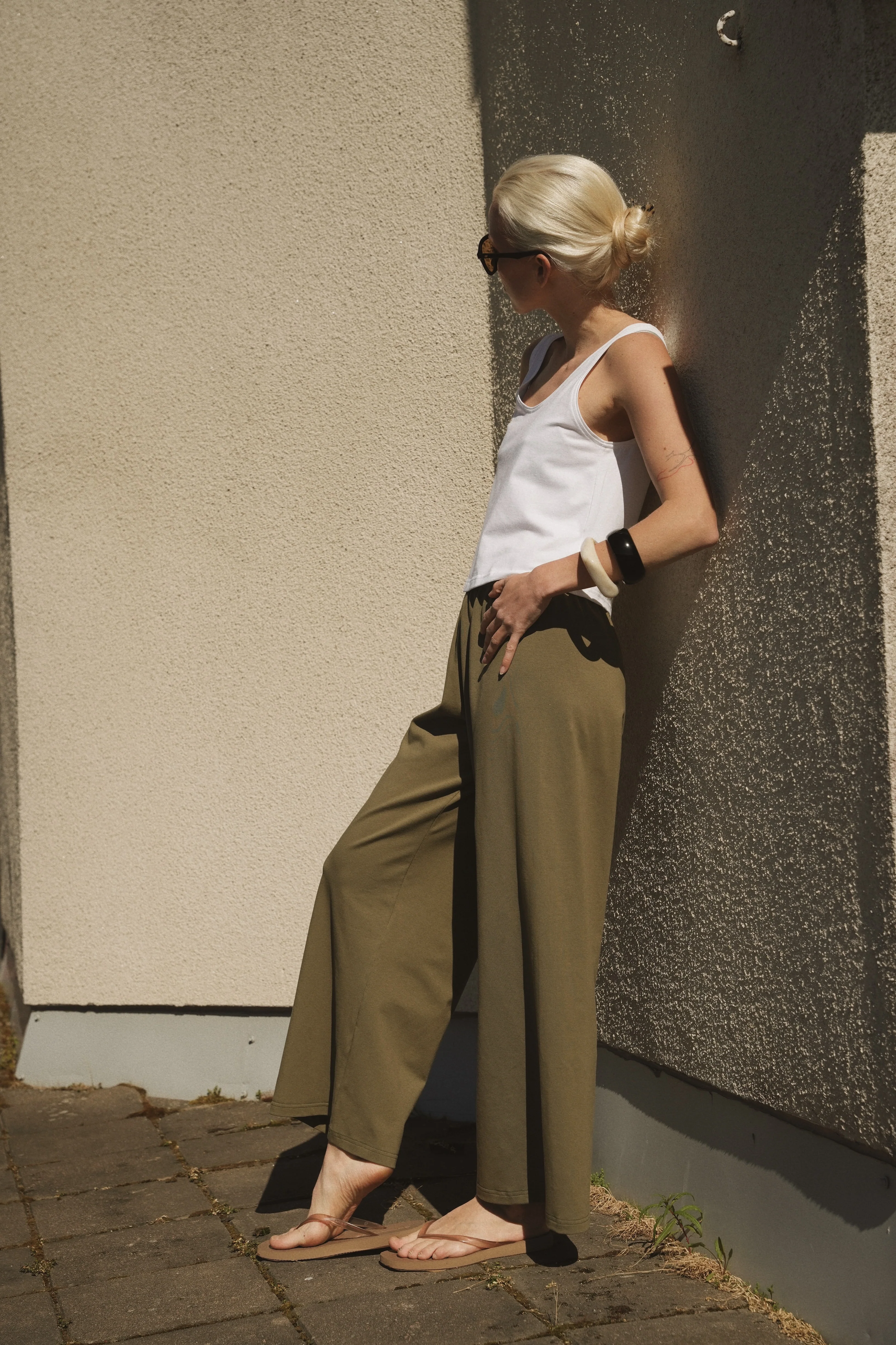 OUNCE garments Ebba trousers - green - Image 3