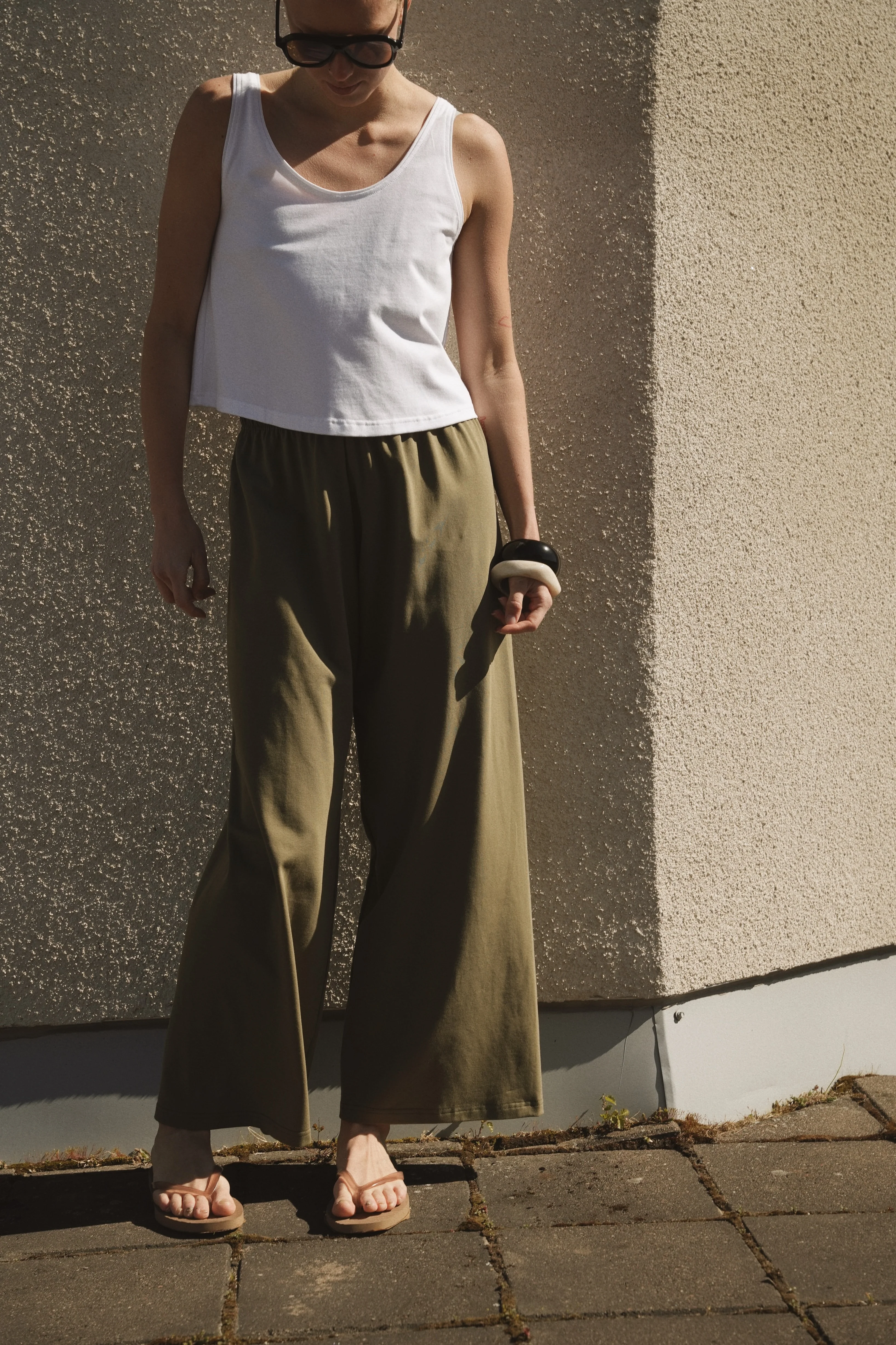 OUNCE garments Ebba trousers - green - Image 4