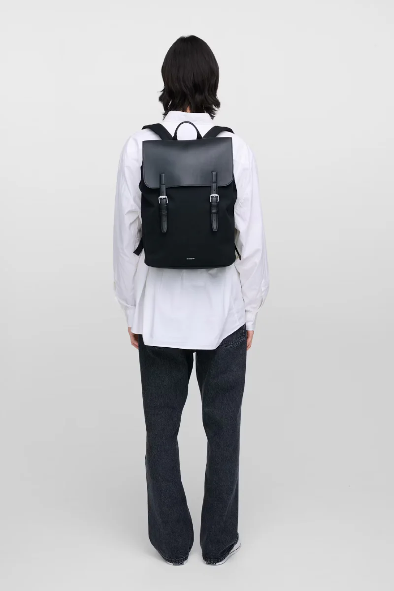 Sandqvist Everyday Lid Backpack L - black with black leather - Image 5