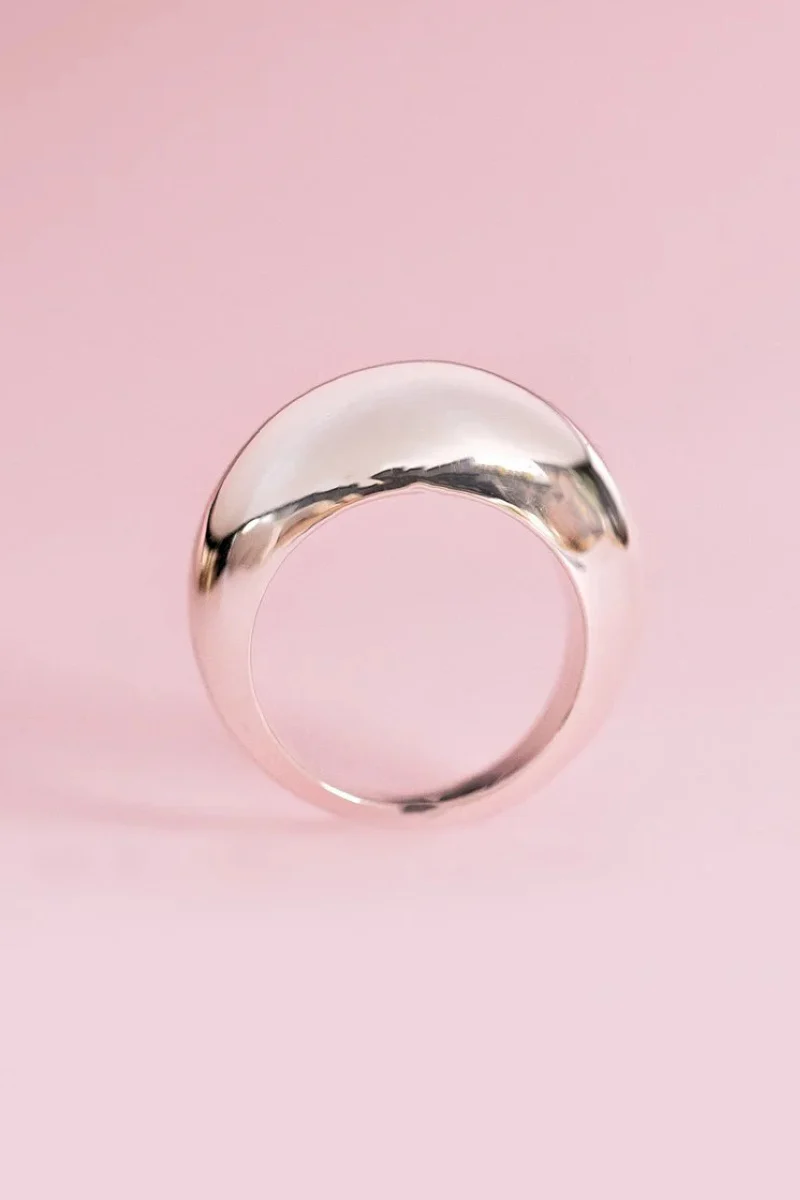 Syster P Bolded Big Ring - Silver - Image 4