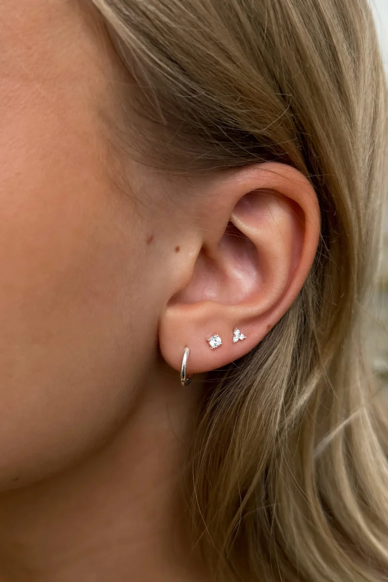 Syster P Celestia Triple stone studs - silver - Image 2