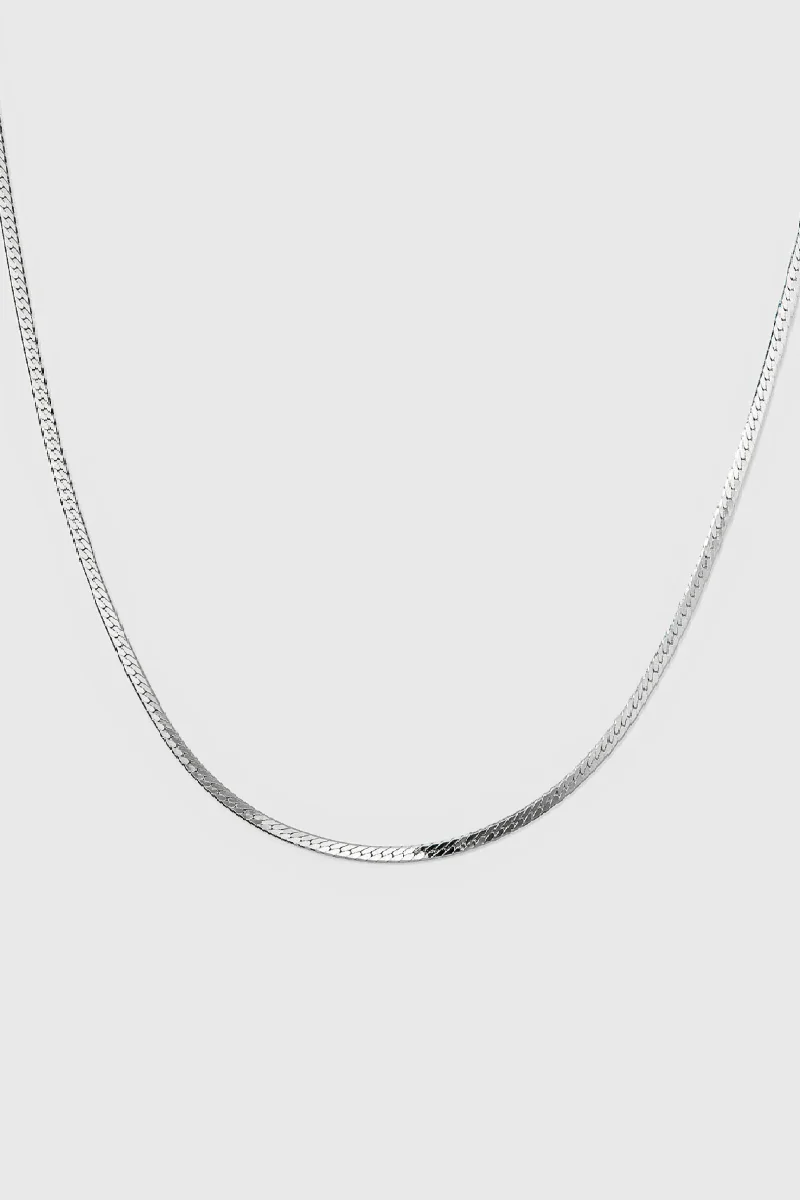 Syster P Herringbone necklace - silver - Image 5